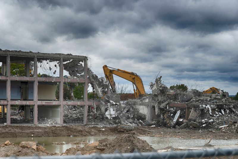 Commercial Building Demolition in Houston, TX