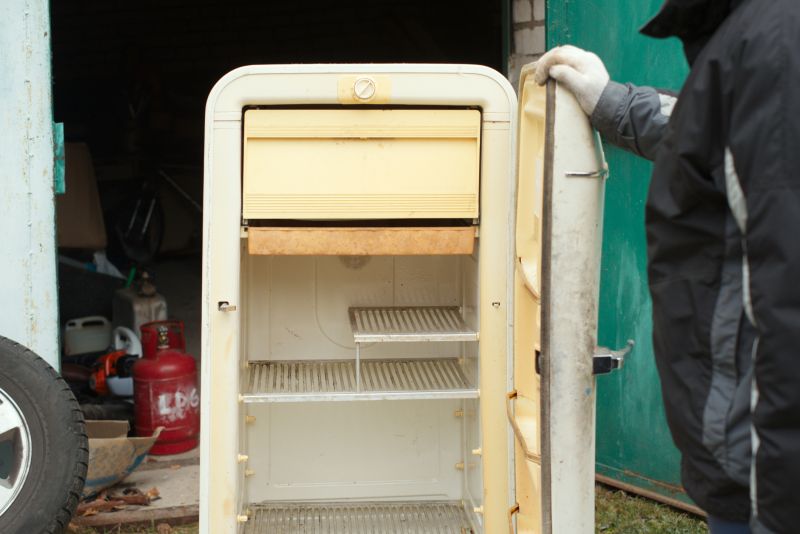 Refrigerator Disposal Service in Sacramento, CA